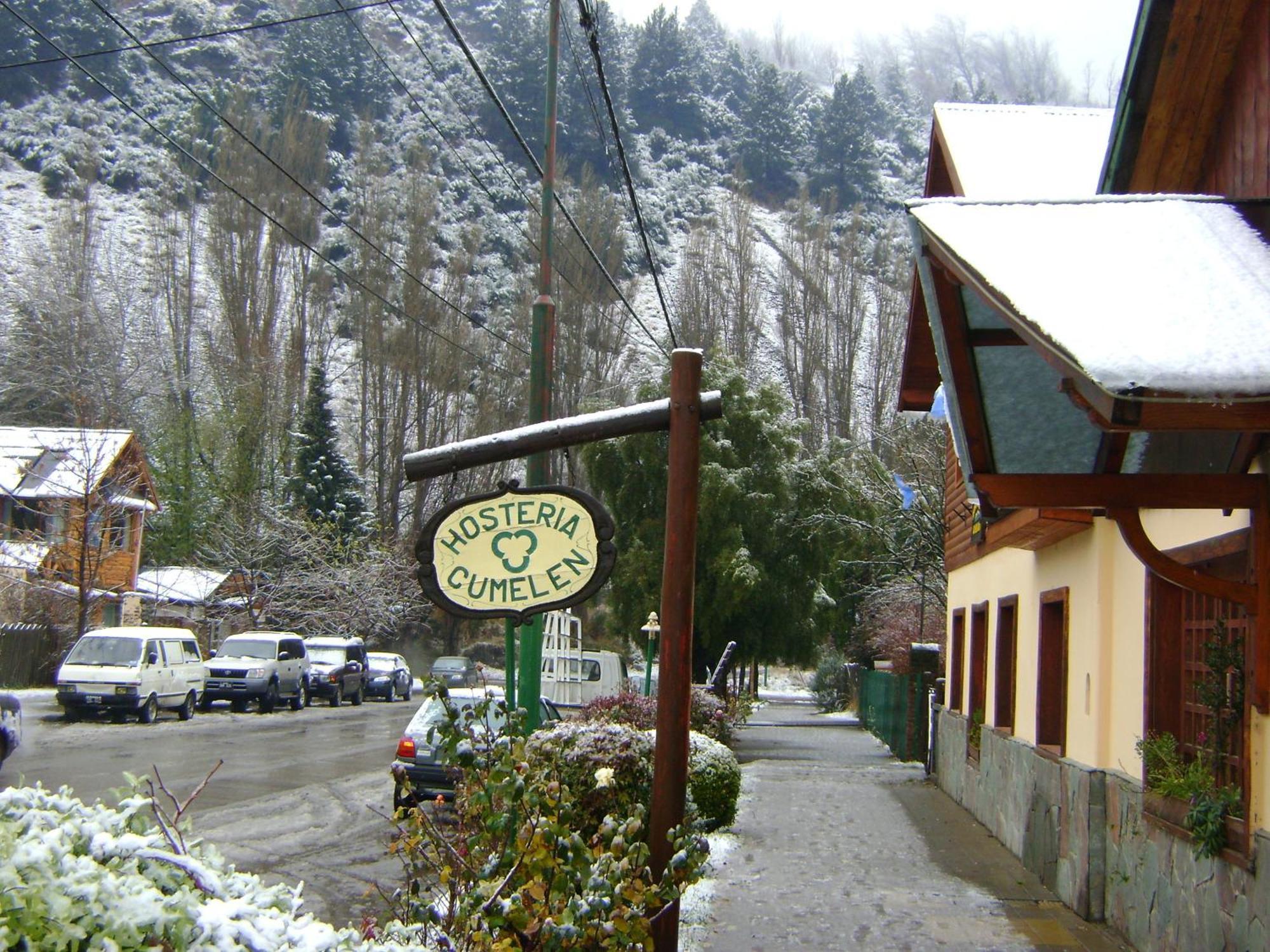 فندق هوستيريا كوميلين San Martín de los Andes المظهر الخارجي الصورة